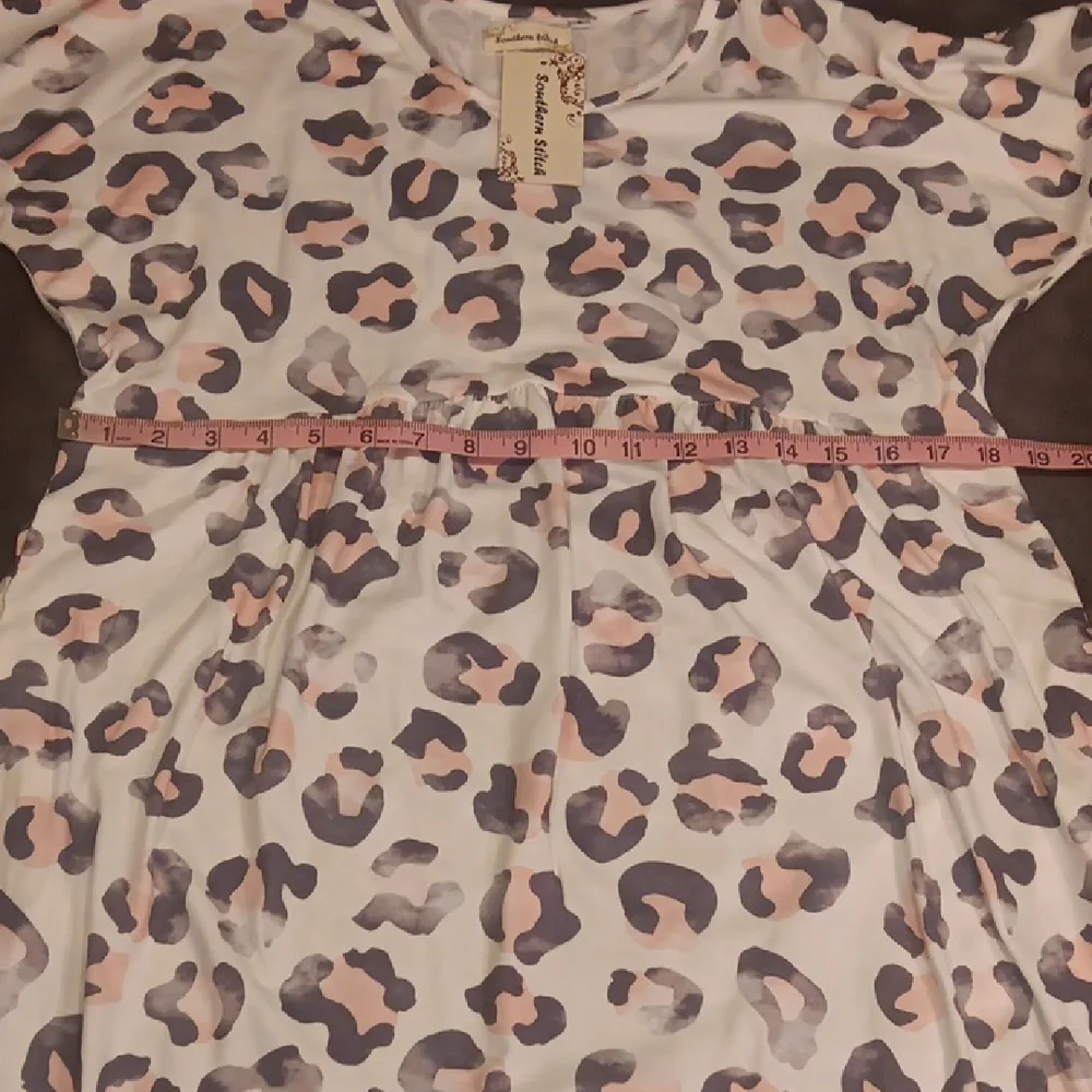 NWT. Southern Stitch Babydoll Style Pink Leopard Print Mini Dress - Picture 10 of 12